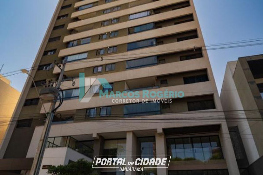 Apartamento &agrave; venda - 120m&sup2; - centro