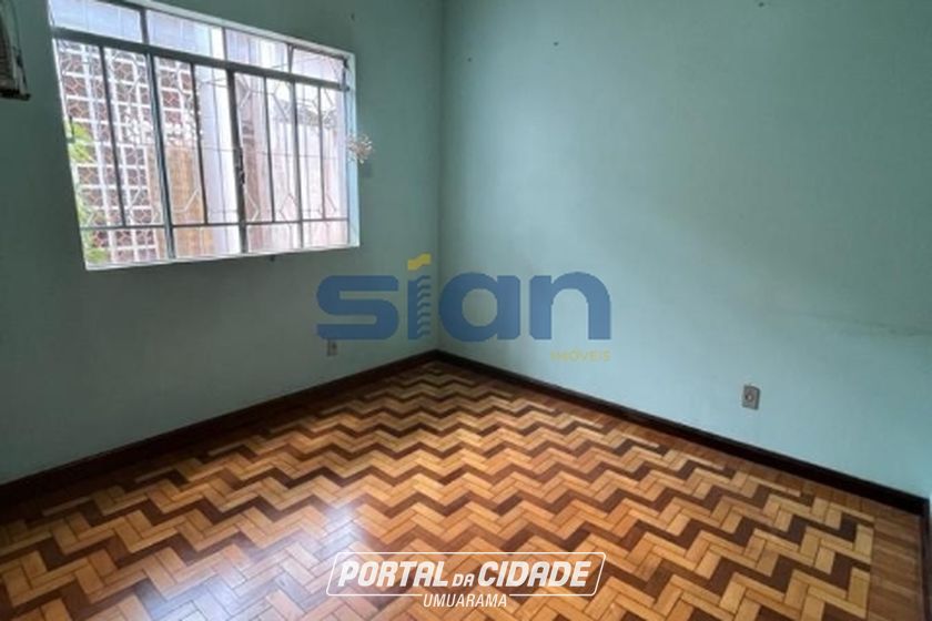 Casa para alugar - 308m&sup2; - Zona III