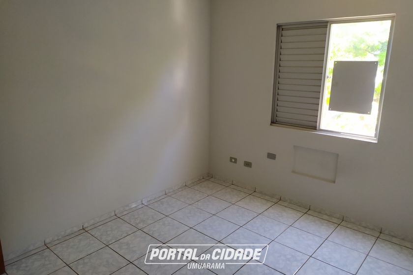 Apartamento para alugar - 95m&sup2; - ZONA III