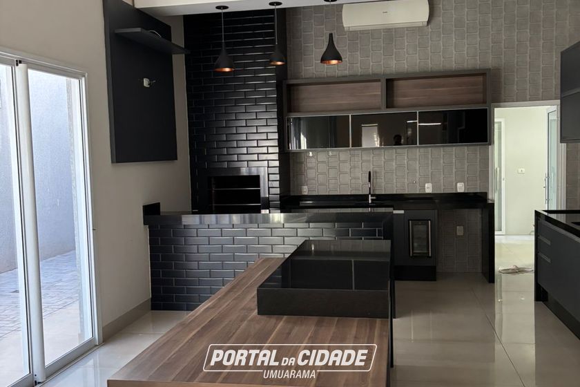 Casa &agrave; venda - 218m&sup2; - Rua Gaivota