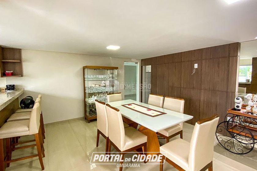 Sobrado &agrave; venda - 452m&sup2; - Zona I