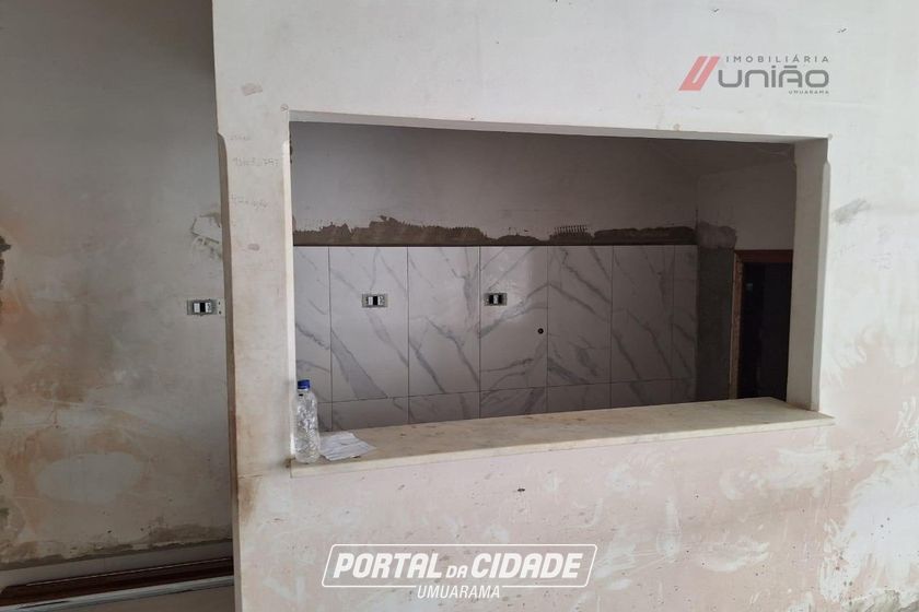 Sal&atilde;o Comercial para alugar - 250m&sup2; - Zona I