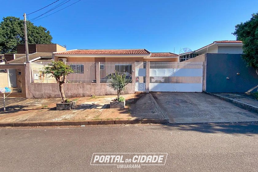 Casa &agrave; venda - 158m&sup2; - Zona VI