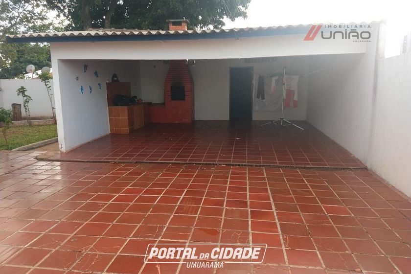 Sala Comercial &agrave; venda - 180m&sup2; - Zona I