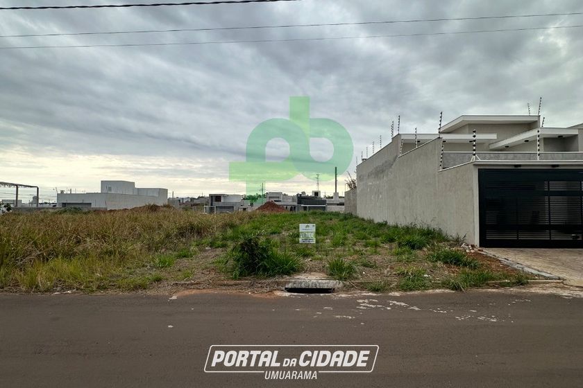 Terreno &agrave; venda - 222m&sup2; - JARDIM CRUZEIRO