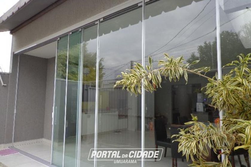Casa &agrave; venda - 150m&sup2; - Parque Alphaville