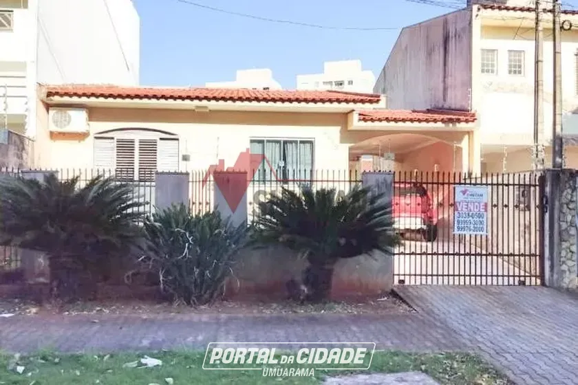 Casa &agrave; venda - Zona V