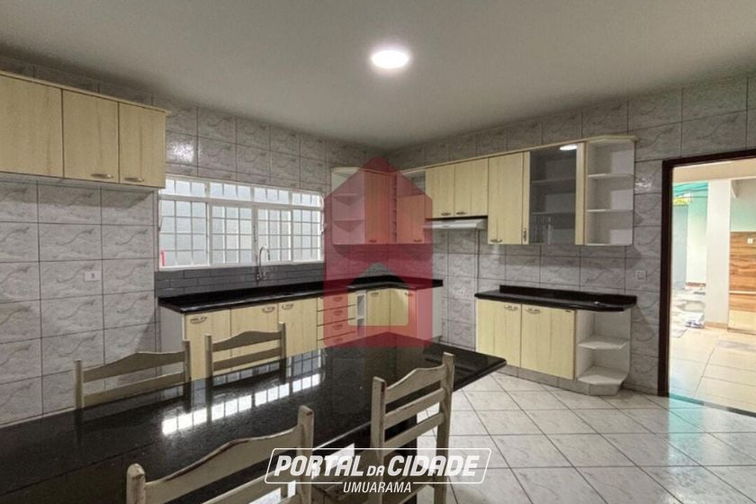 Casa &agrave; venda - 200m&sup2; - Jardim Aratimb&oacute;