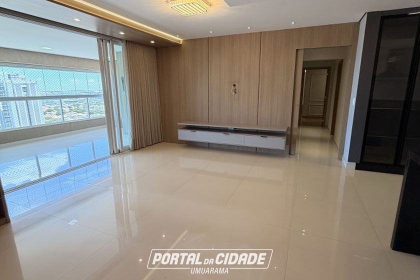 Apartamento &agrave; venda - 180m&sup2; - Zona III