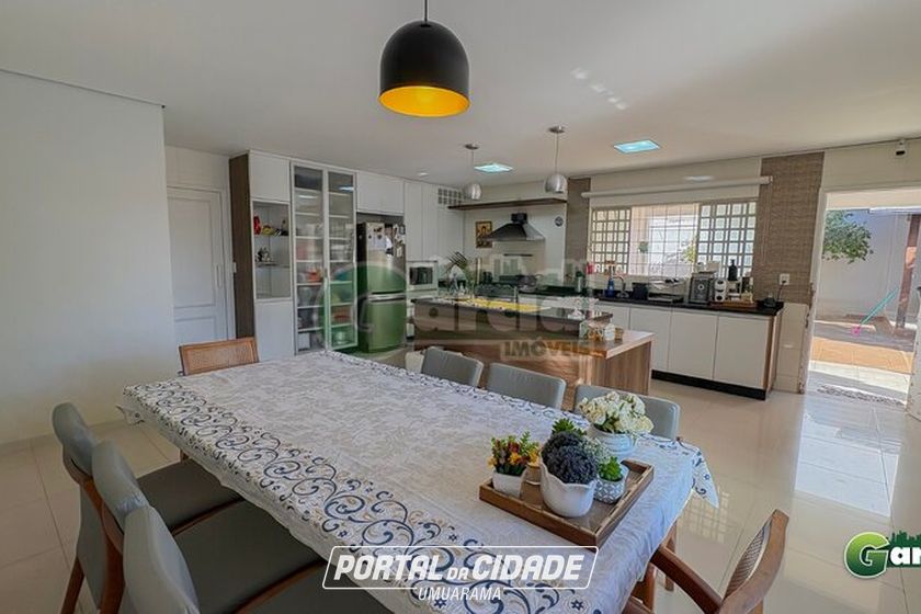 Casa &agrave; venda - 900m&sup2; - Parque Cidade Jardim