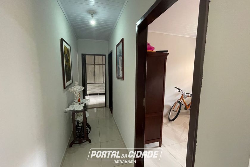 Casa &agrave; venda - 177m&sup2; - JARDIM PETROPOLIS