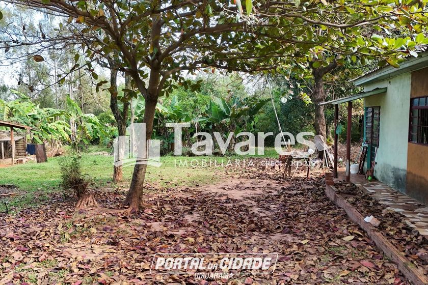 Ch&aacute;cara &agrave; venda - 14000m&sup2; - &Aacute;rea Rural de Umuarama