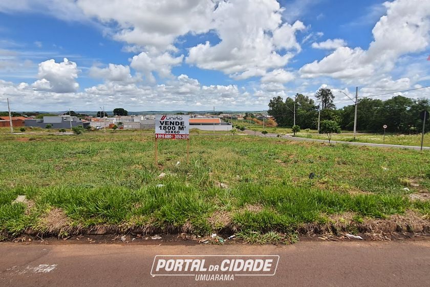 Sala Comercial &agrave; venda - 1800m&sup2; - Parque Jap&atilde;o