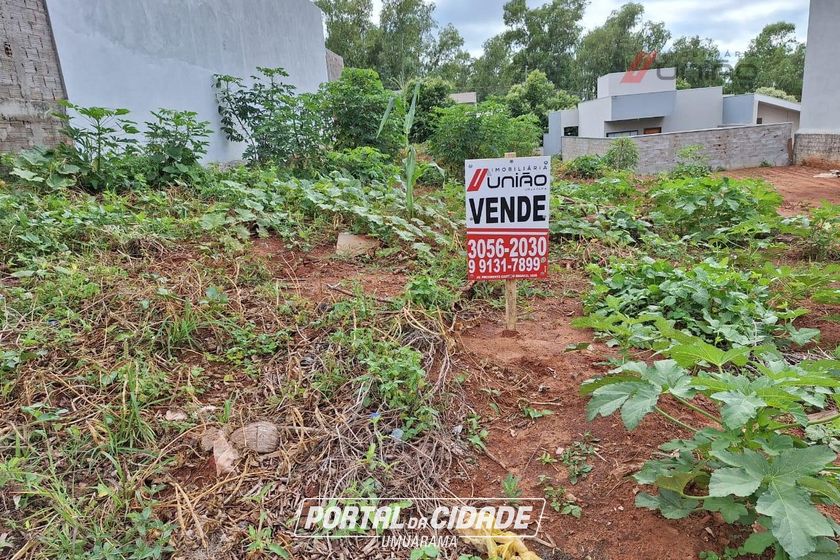 Terreno &agrave; venda - 135m&sup2; - Residencial Bourbon