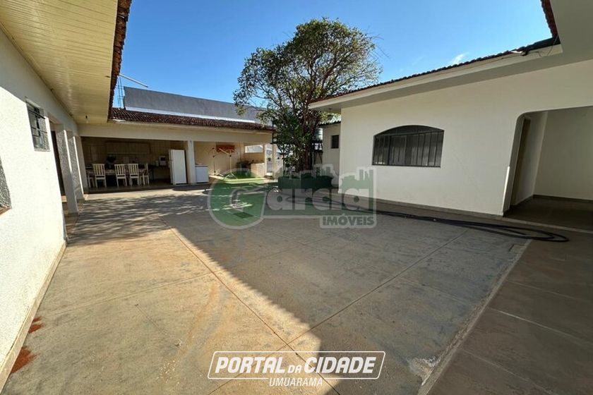 Casa &agrave; venda - 300m&sup2; - Parque San Remo I
