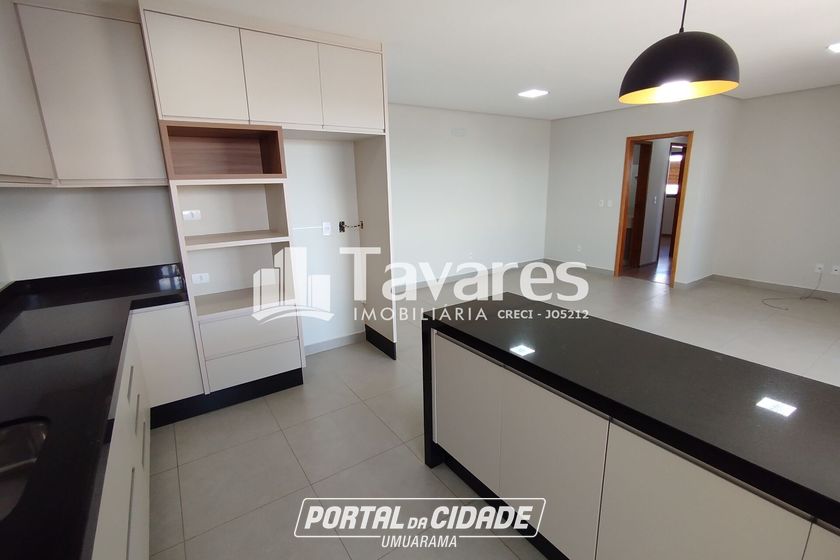 Apartamento para alugar - 112m&sup2; - Zona I