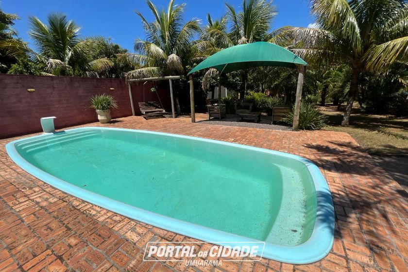 Ch&aacute;cara &agrave; venda - 11000m&sup2; - PR-323