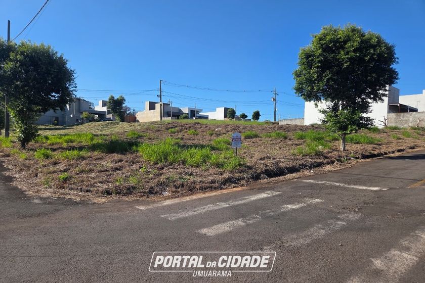 Terreno &agrave; venda - 401m&sup2; - PARQUE RESIDENCIAL VIENA III