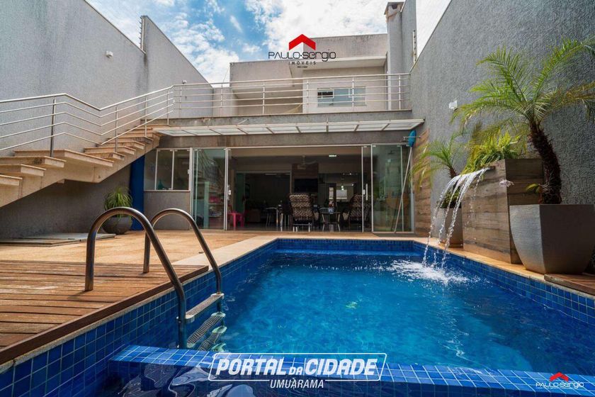 Sobrado &agrave; venda - 225m&sup2; - Jardim Petr&oacute;polis