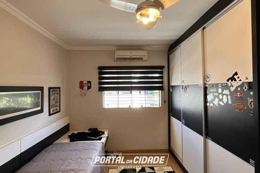 Sobrado &agrave; venda - 245m&sup2; - Zona II