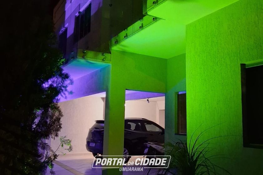 Sobrado &agrave; venda - 310m&sup2; - PRA&Ccedil;A CENTRAL DOURADINA PR