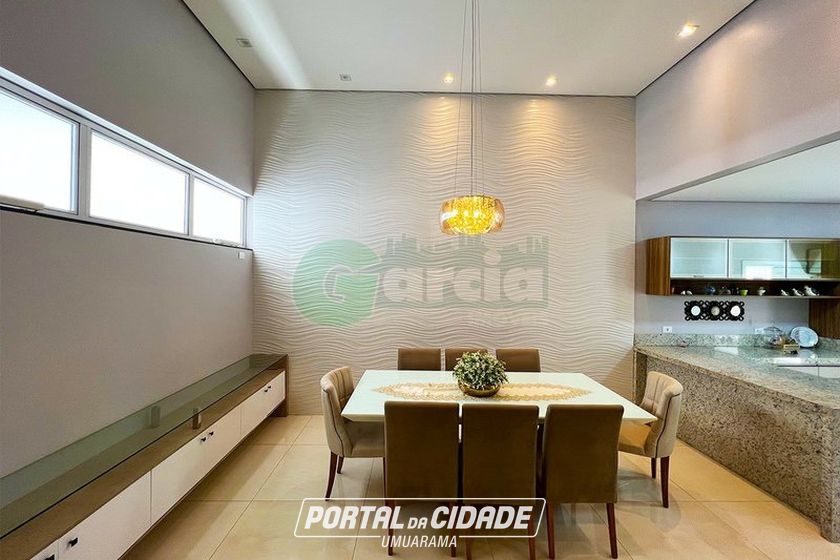 Casa &agrave; venda - 330m&sup2; - .