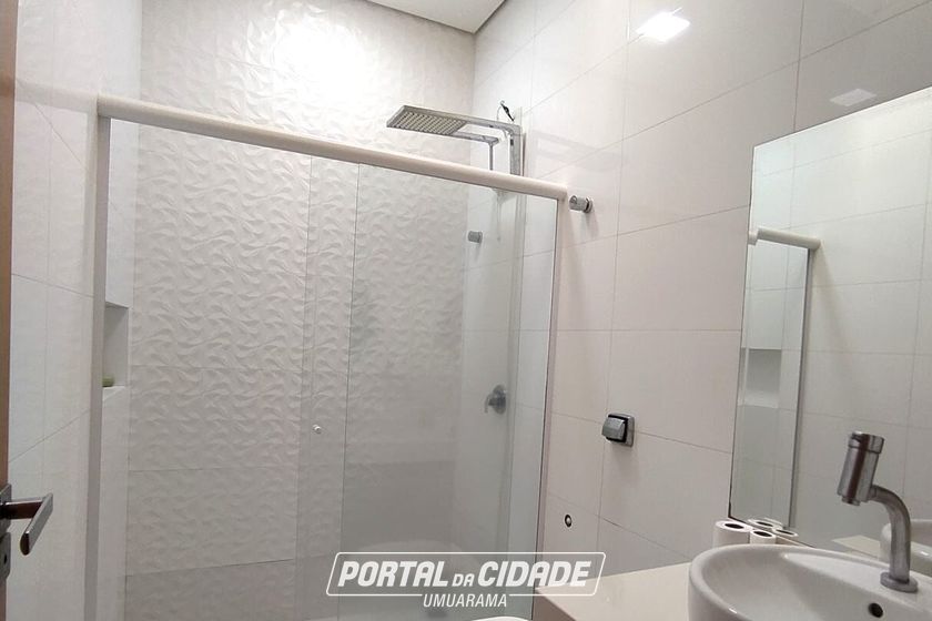 Casa &agrave; venda - 237m&sup2; - Jardim Oliveira