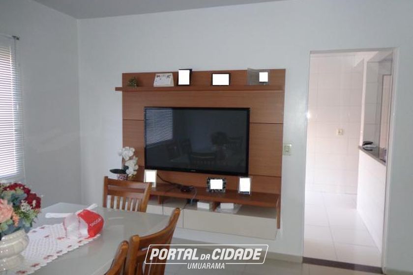 Sobrado &agrave; venda - 200m&sup2; - Zona I