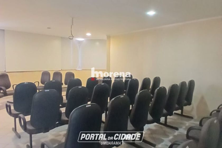 Sala Comercial para alugar - 140m&sup2; - Zona III