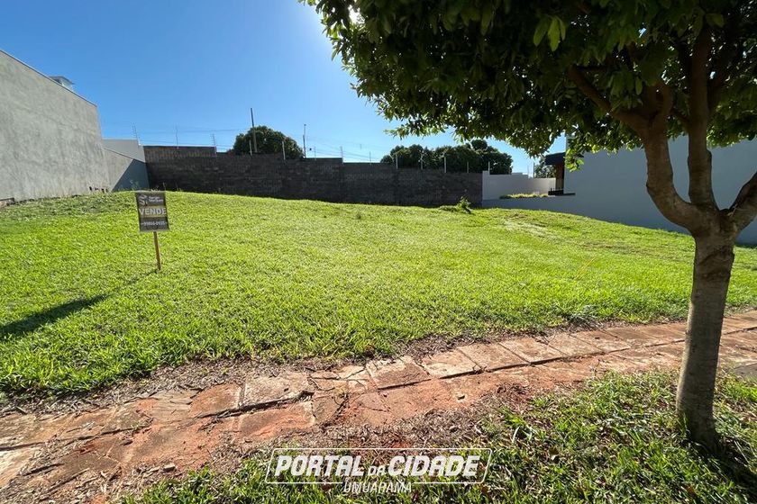 Terreno &agrave; venda - 375m&sup2; - Condom&iacute;nio Mont Blanc