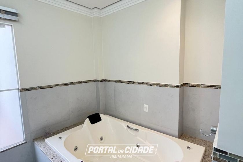 Sobrado &agrave; venda - 262m&sup2; - Zona II