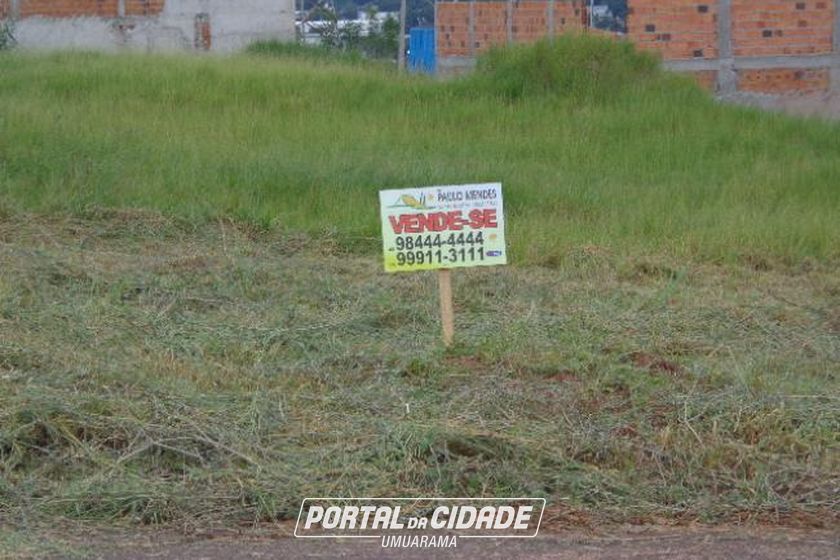 Terreno &agrave; venda - 304m&sup2; - Jardim Real