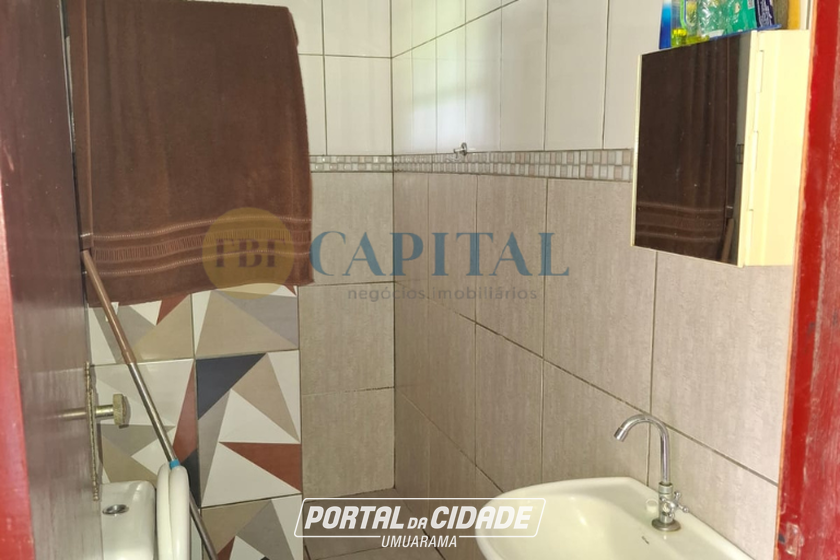 Ch&aacute;cara &agrave; venda - 200m&sup2; - Cafeeiros