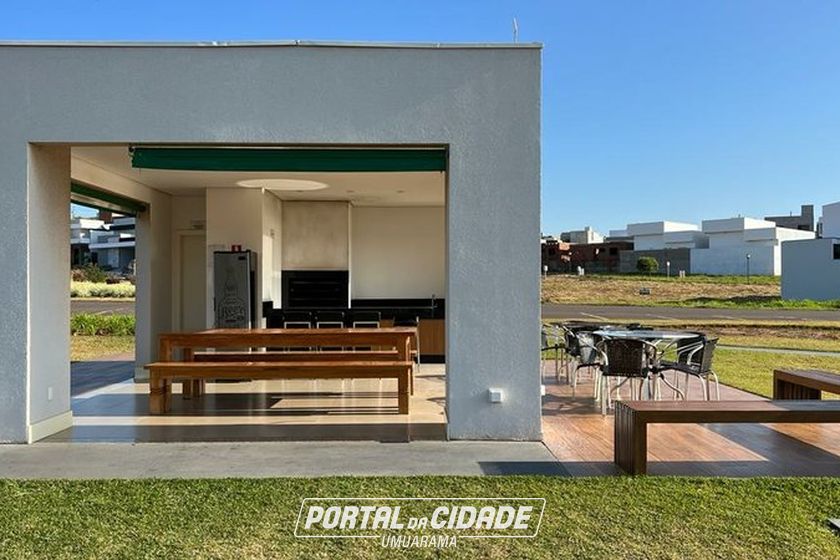 Terreno &agrave; venda - 240m&sup2; - .