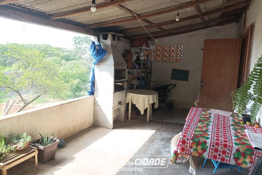 Casa &agrave; venda - 80m&sup2; - Zona VI