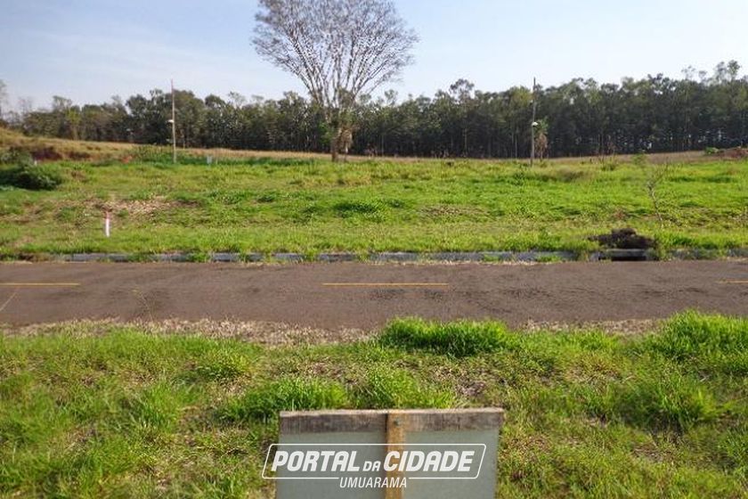 Terreno &agrave; venda - 253m&sup2; - Parque Viena