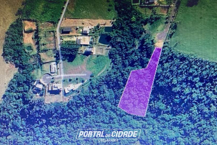 Ch&aacute;cara &agrave; venda - 6500m&sup2; - LAGOA DOURADA