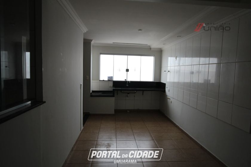 Casa &agrave; venda - 180m&sup2; - Zona V