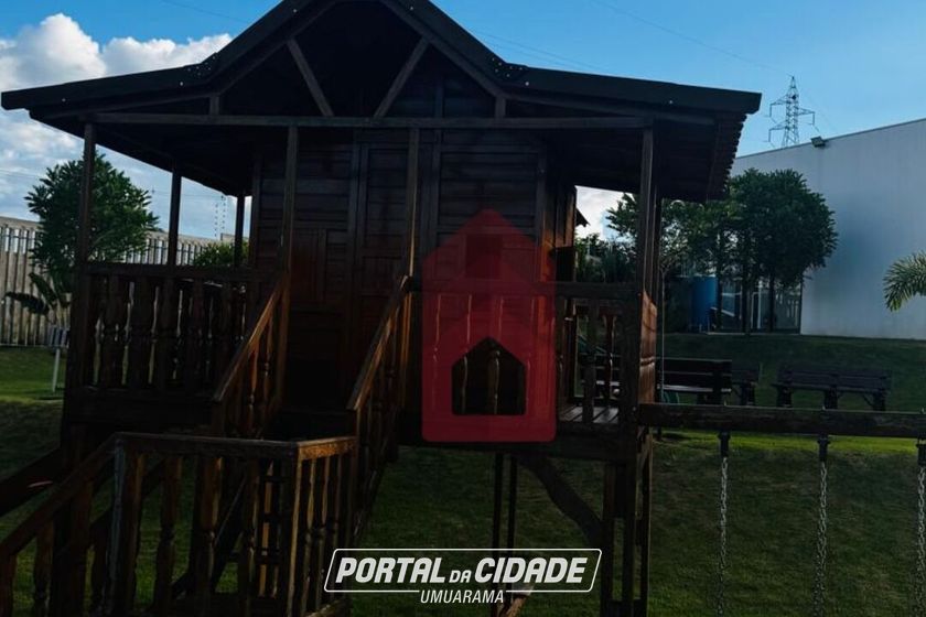 Terreno &agrave; venda - 246m&sup2; - Zona III