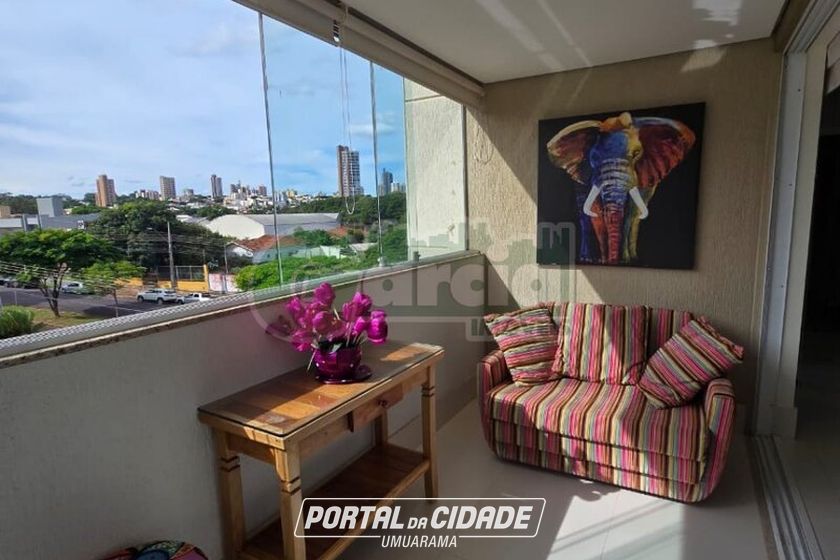 Apartamento &agrave; venda - 126m&sup2; - Zona I