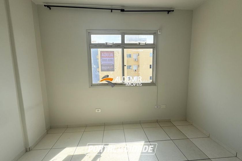 Apartamento para alugar - 33m&sup2; - Zona 2