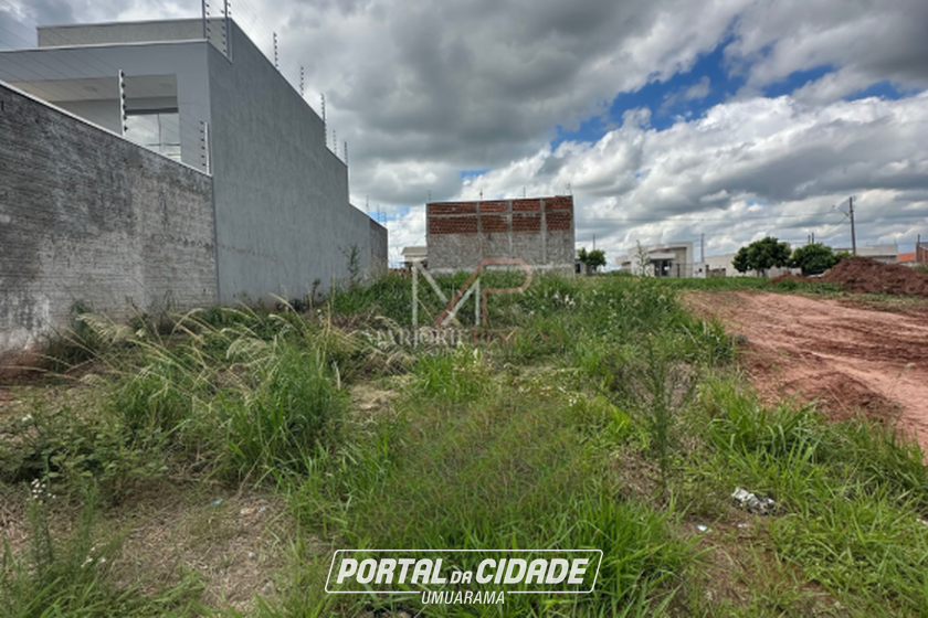 Terreno &agrave; venda - 220m&sup2; - Parque Metropolitano