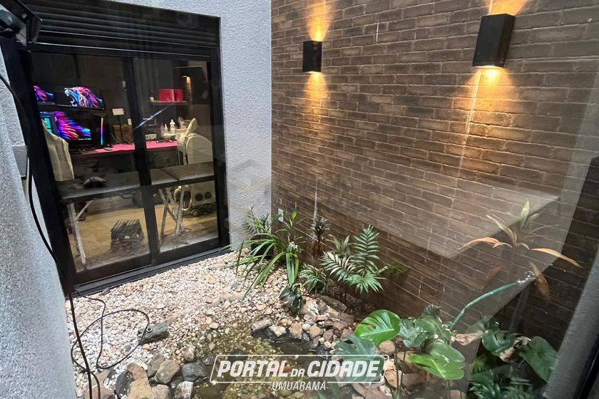 Sobrado &agrave; venda - 250m&sup2; - Condom&iacute;nio Essenza