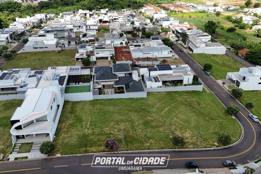 Terreno &agrave; venda - 324m&sup2; - Jardim Belvedere