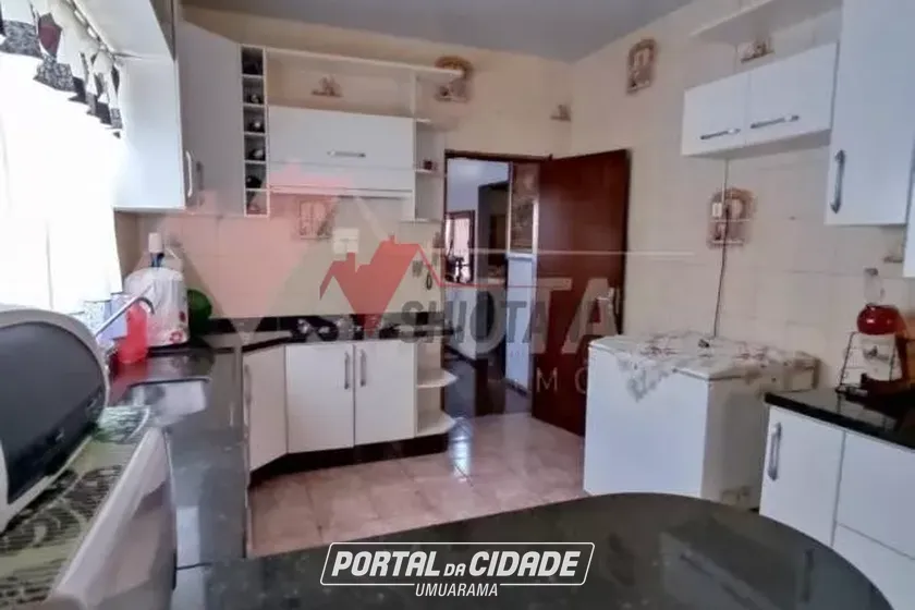 Casa &agrave; venda - Zona I-A
