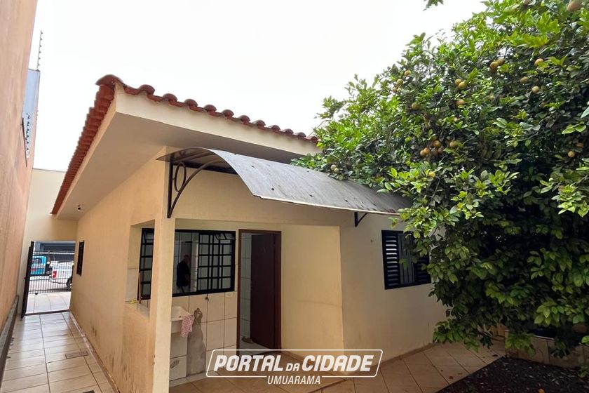 Casa &agrave; venda - 245m&sup2; - Zona II