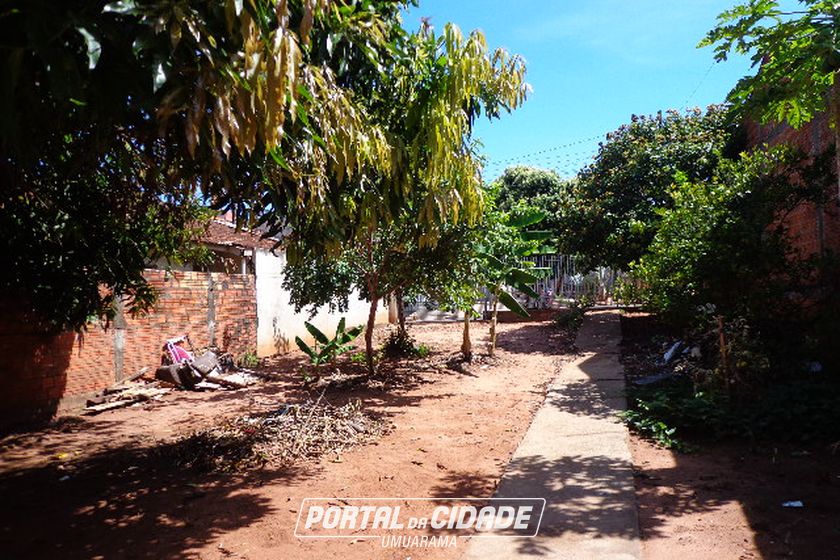 Casa &agrave; venda - 90m&sup2; - Parque Tarum&atilde;