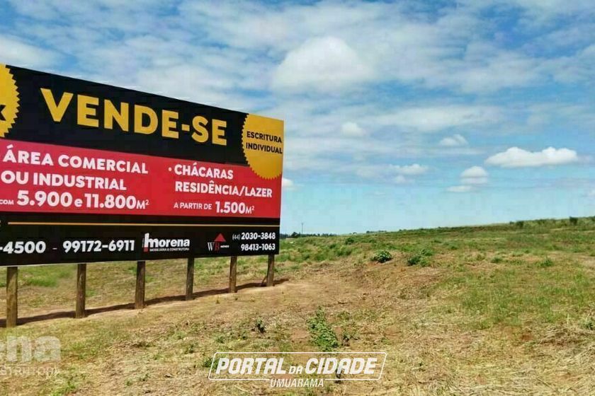 Ch&aacute;cara &agrave; venda - 1927m&sup2; - Centro