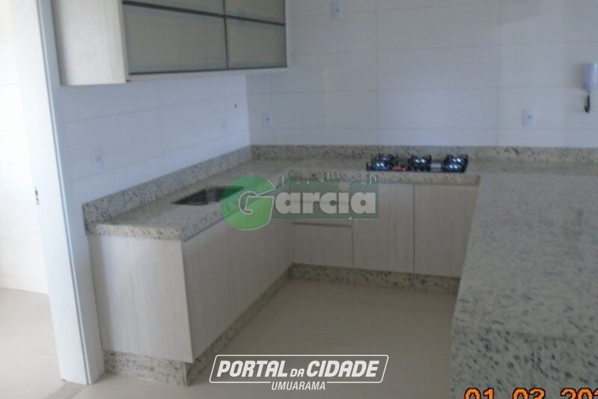 Apartamento &agrave; venda - 180m&sup2; - Zona III