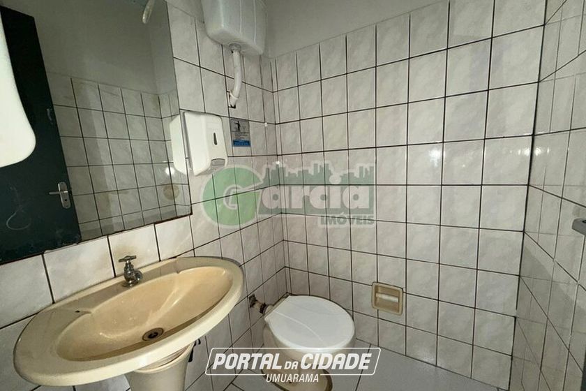 Sal&atilde;o Comercial para alugar - Zona VII